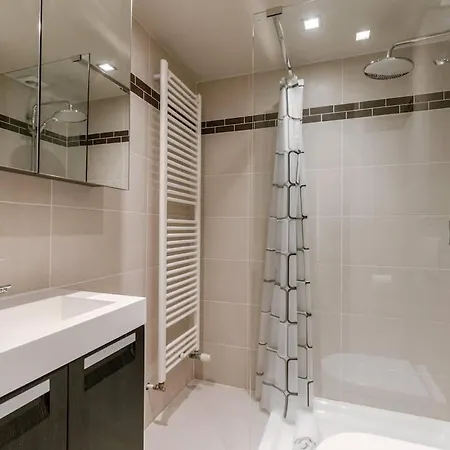 Casiola - Bright & Stylish Near With Sea View דירה *