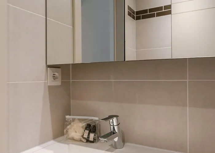 Apartment Casiola - Bright & Stylish Near With Sea View